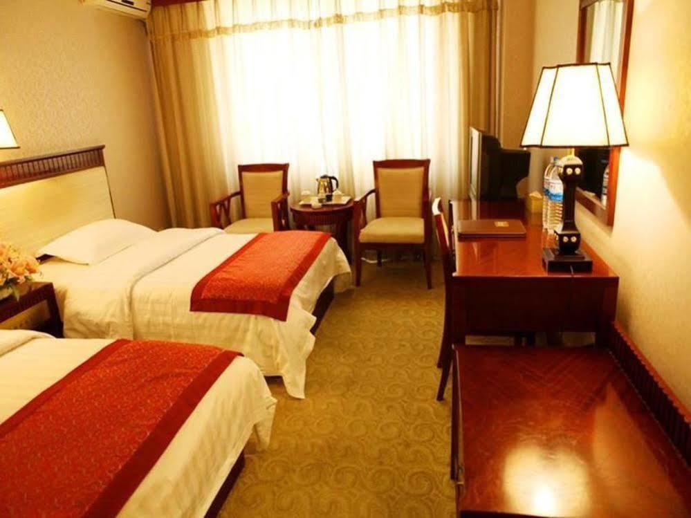 Landmark Hotel Kunming Exterior foto